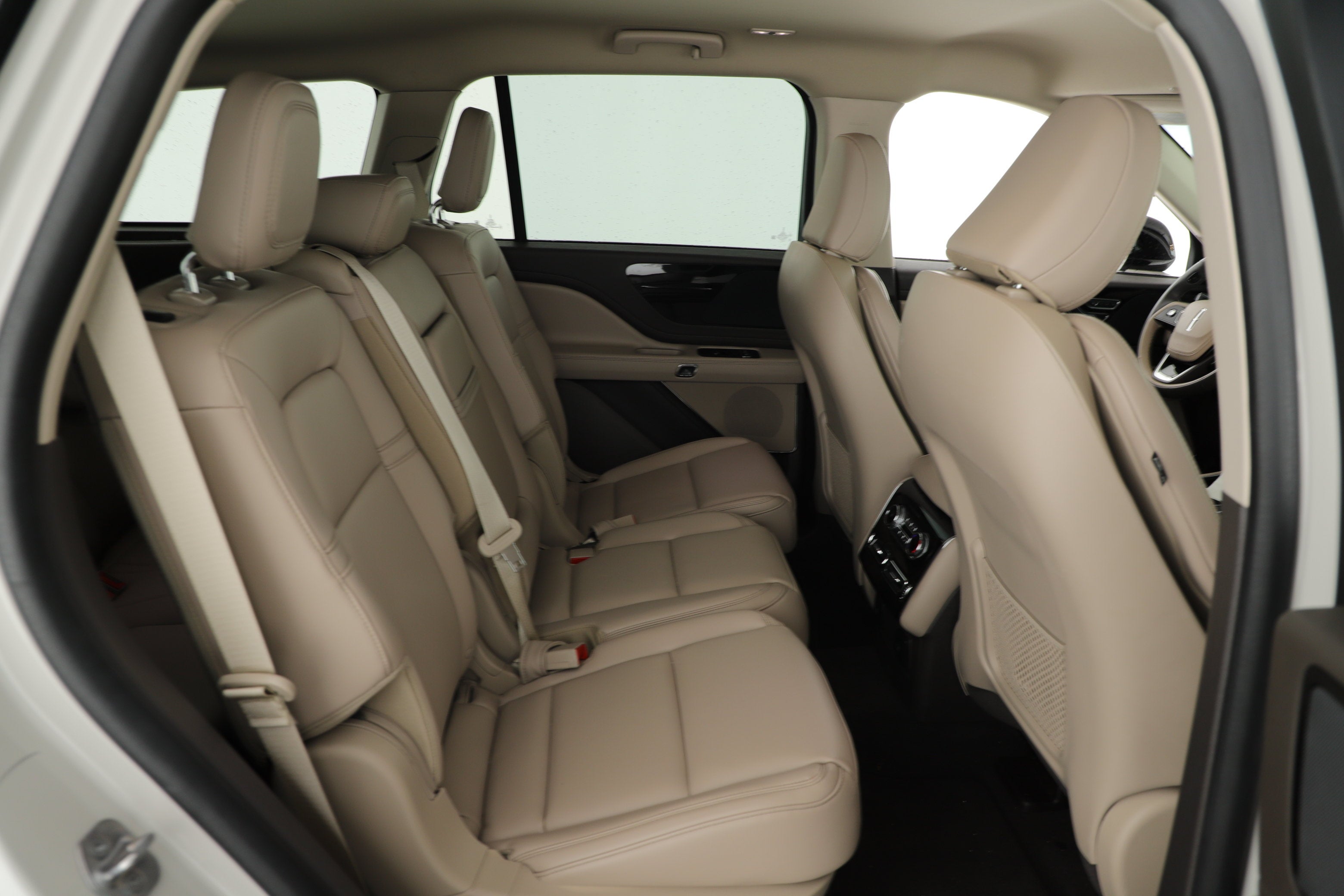 2023 Lincoln Aviator Standard