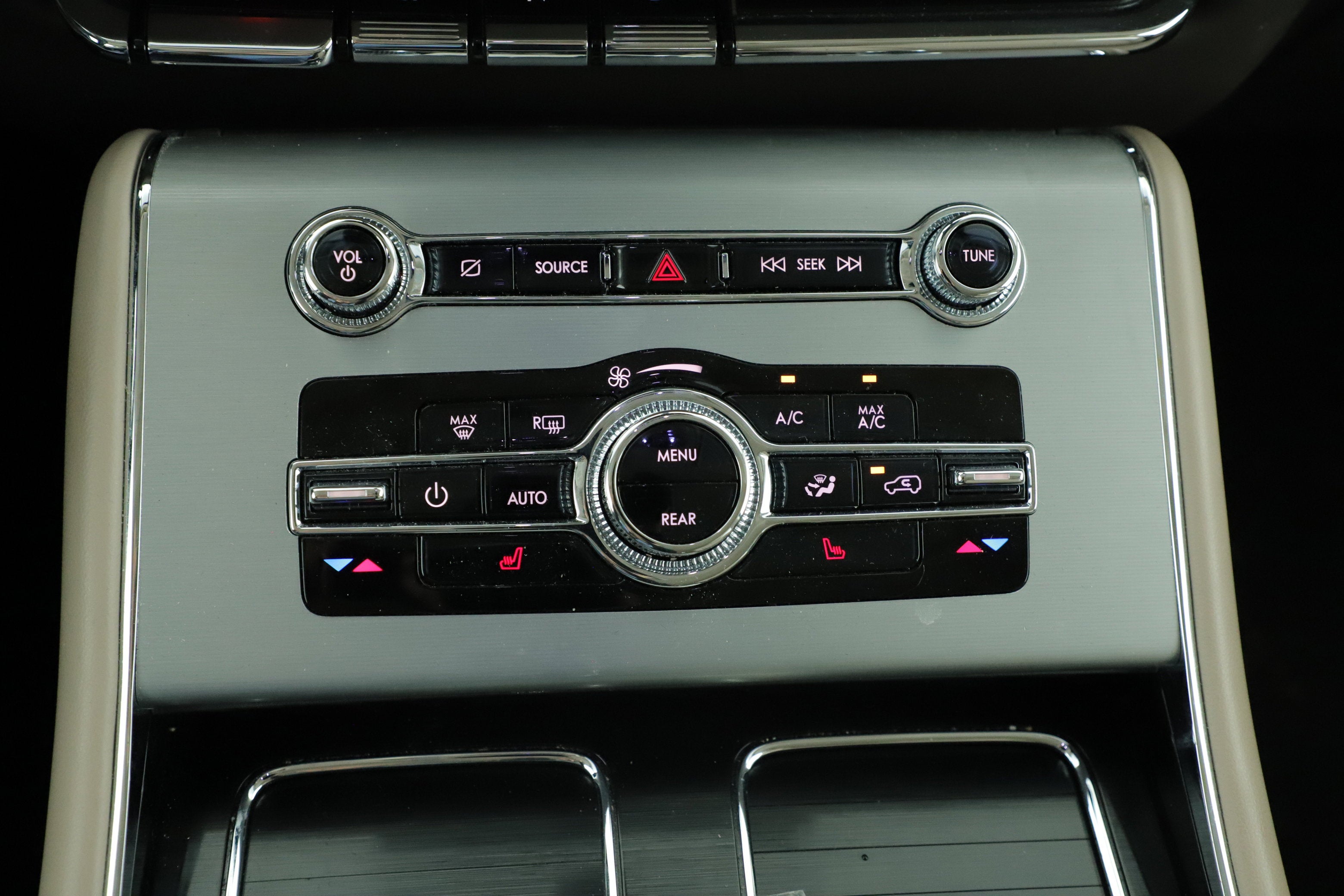2023 Lincoln Aviator Standard