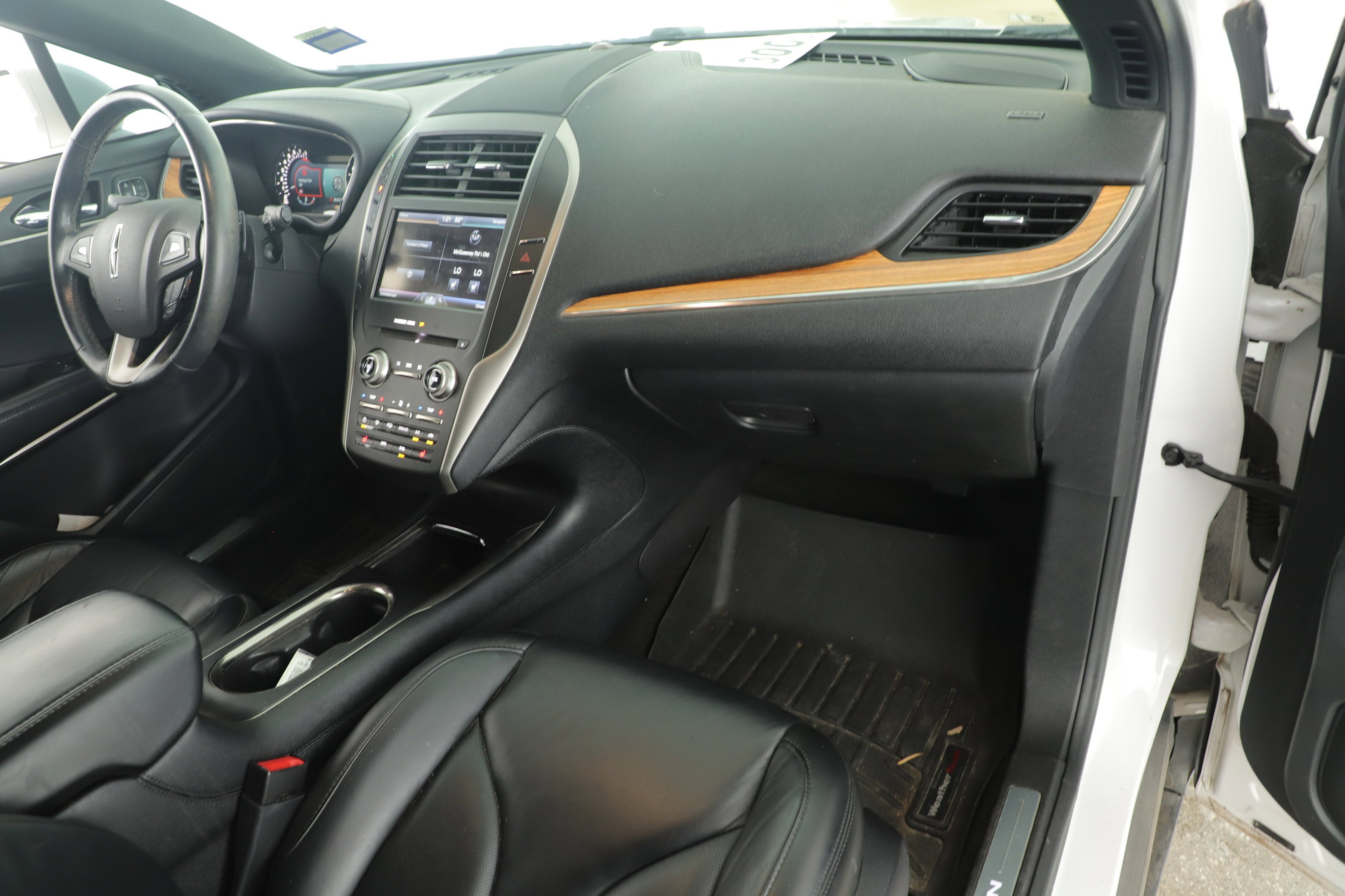 2015 Lincoln MKC Base
