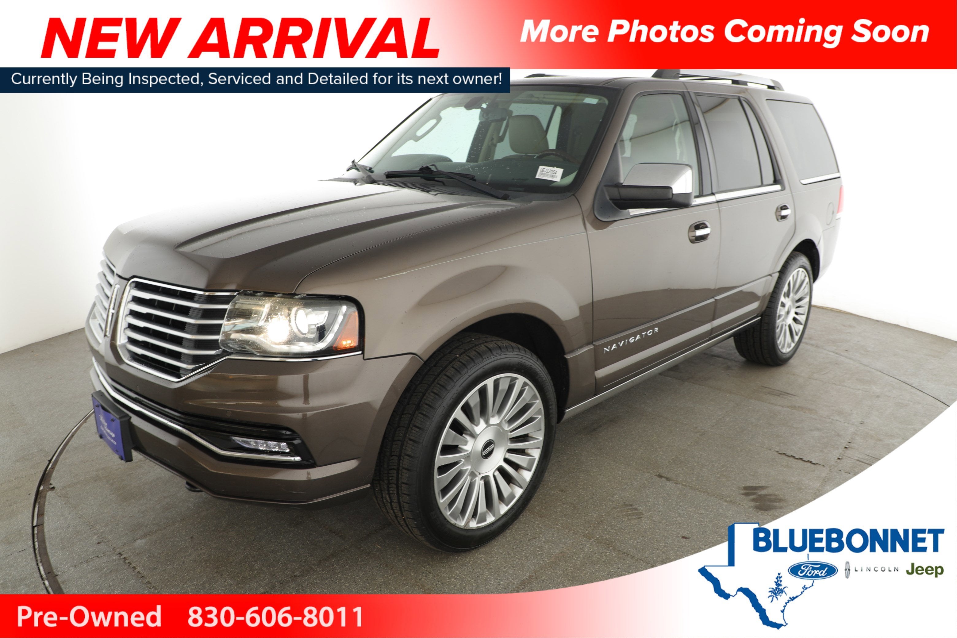 2015 Lincoln Navigator Base