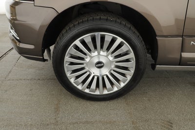 2015 Lincoln Navigator Base