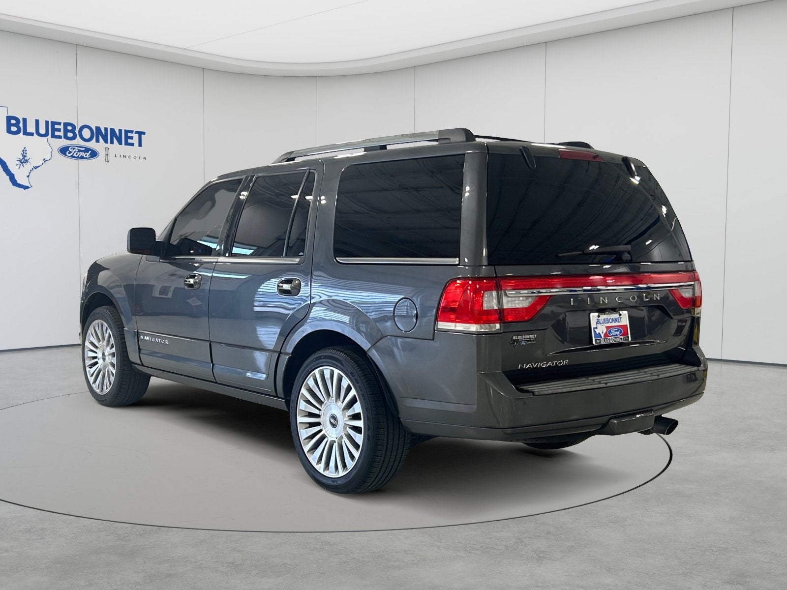 2017 Lincoln Navigator Select