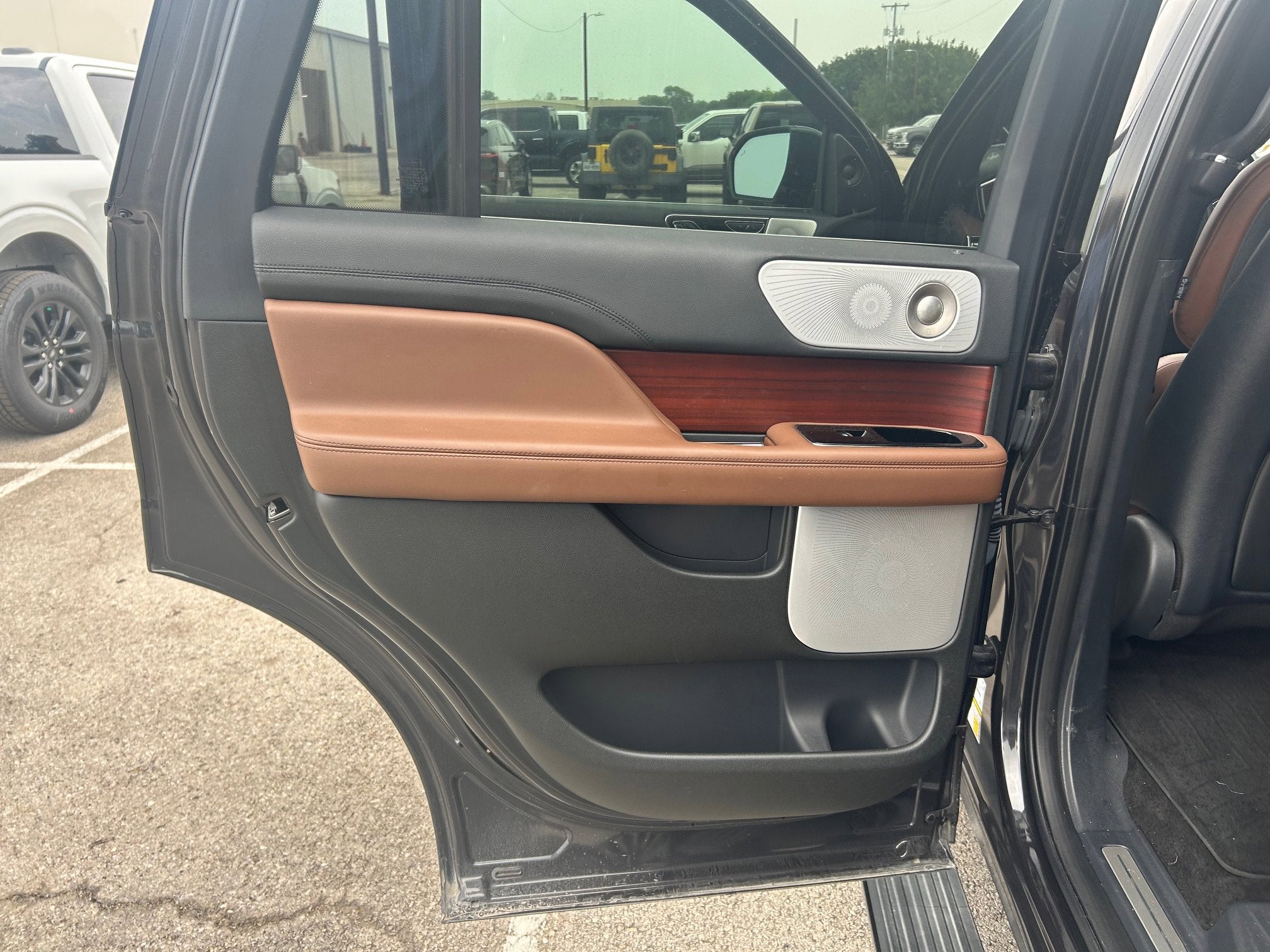 2023 Lincoln Navigator Reserve
