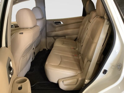 2017 Nissan Pathfinder Platinum