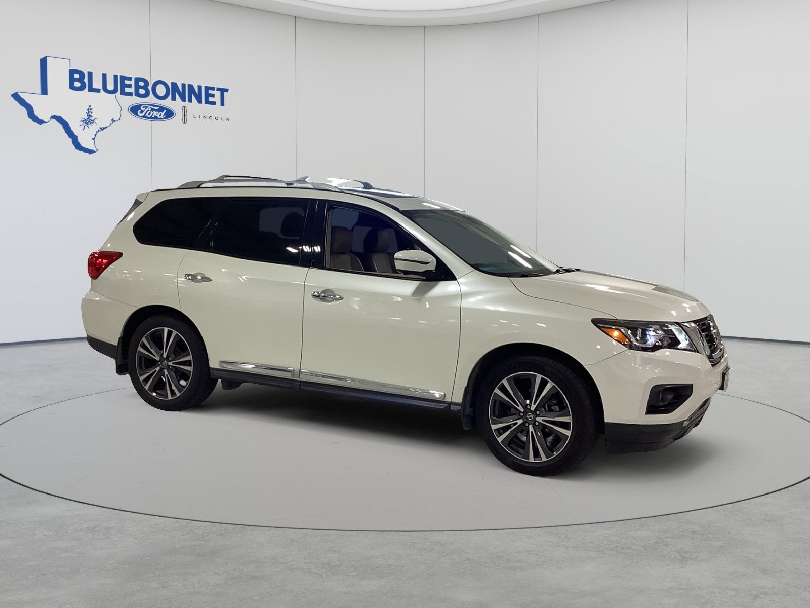 2017 Nissan Pathfinder Platinum