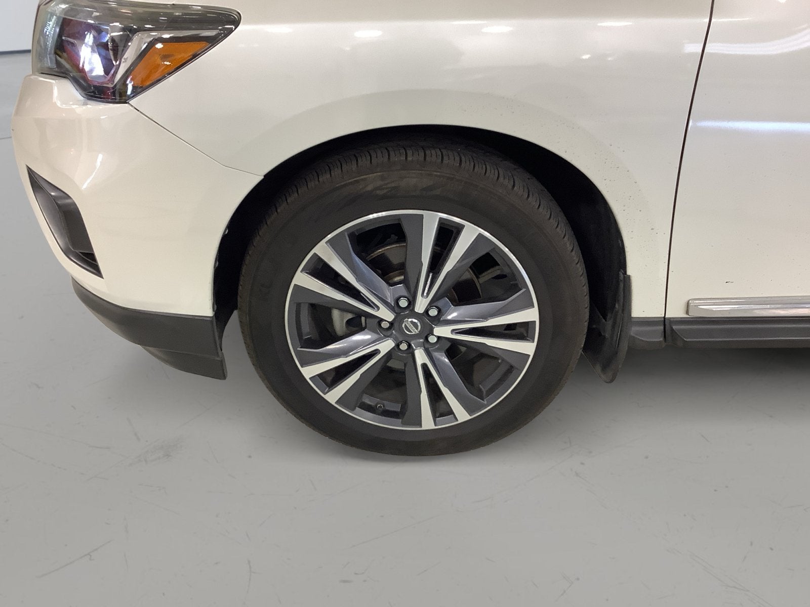 2017 Nissan Pathfinder Platinum