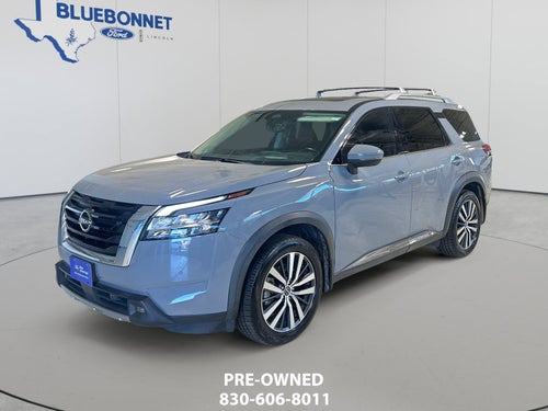 2022 Nissan Pathfinder Platinum
