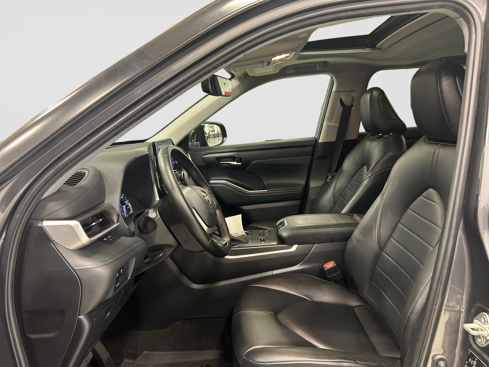 2023 Toyota Highlander XL