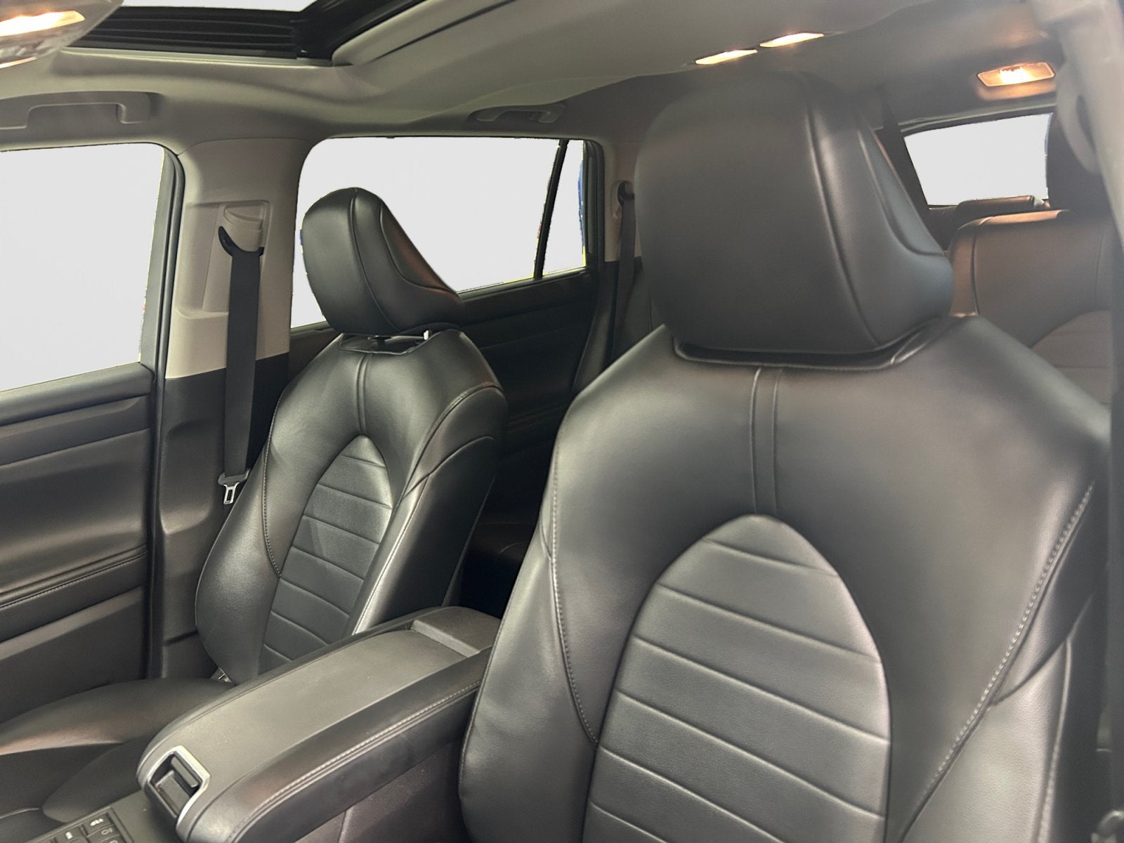 2023 Toyota Highlander XL