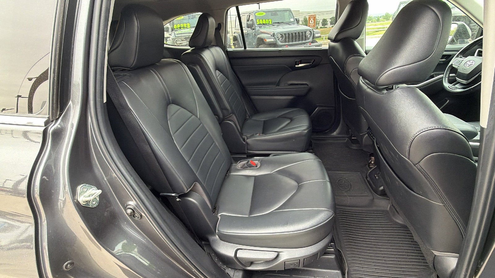 2023 Toyota Highlander XL