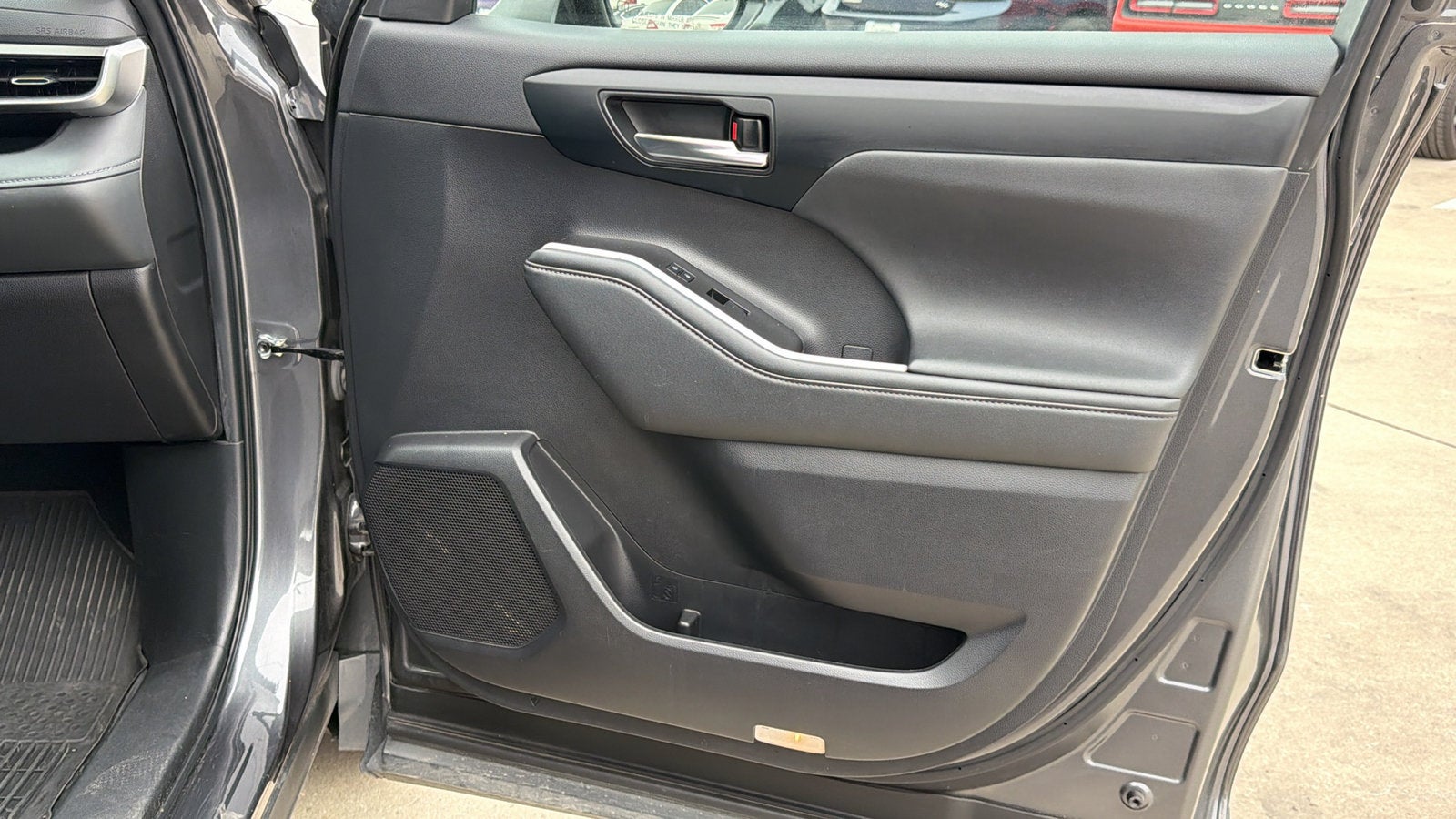2023 Toyota Highlander XL