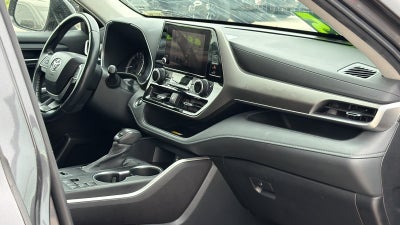 2023 Toyota Highlander XL