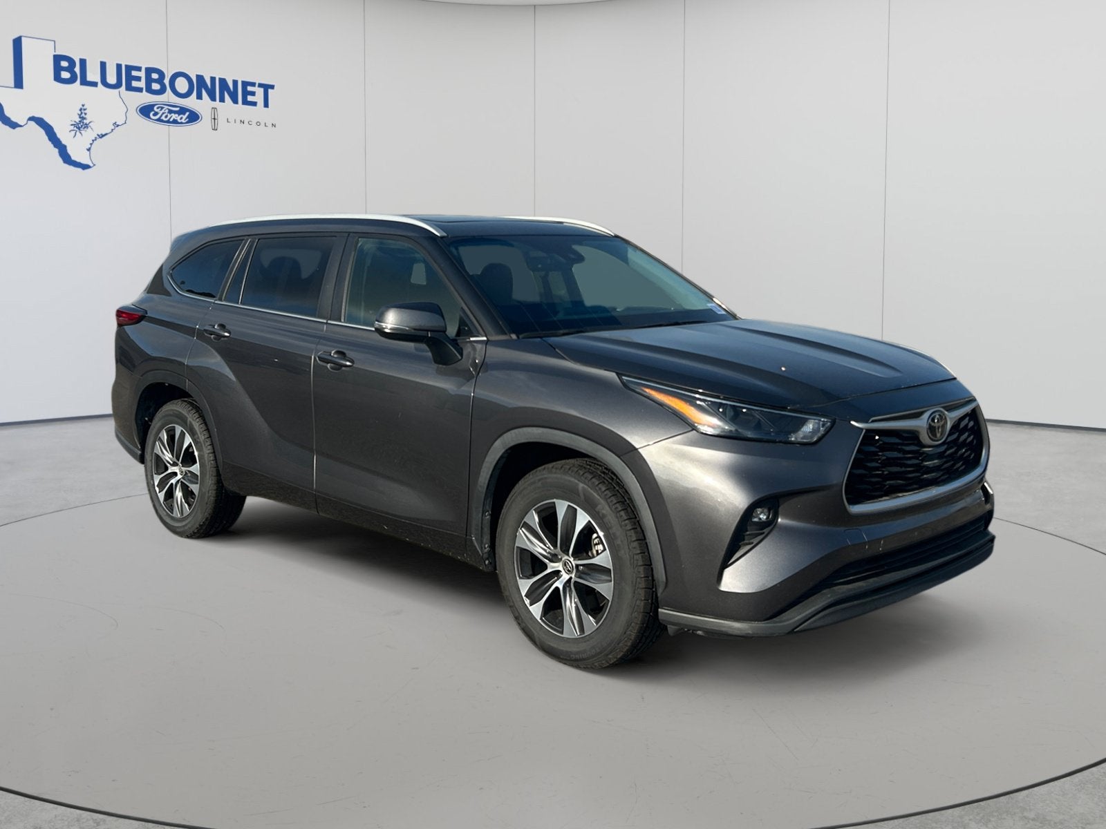 2023 Toyota Highlander XL