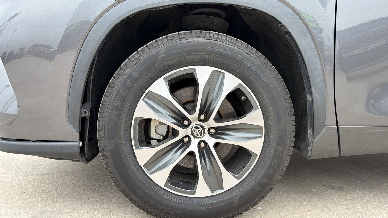 2023 Toyota Highlander XL