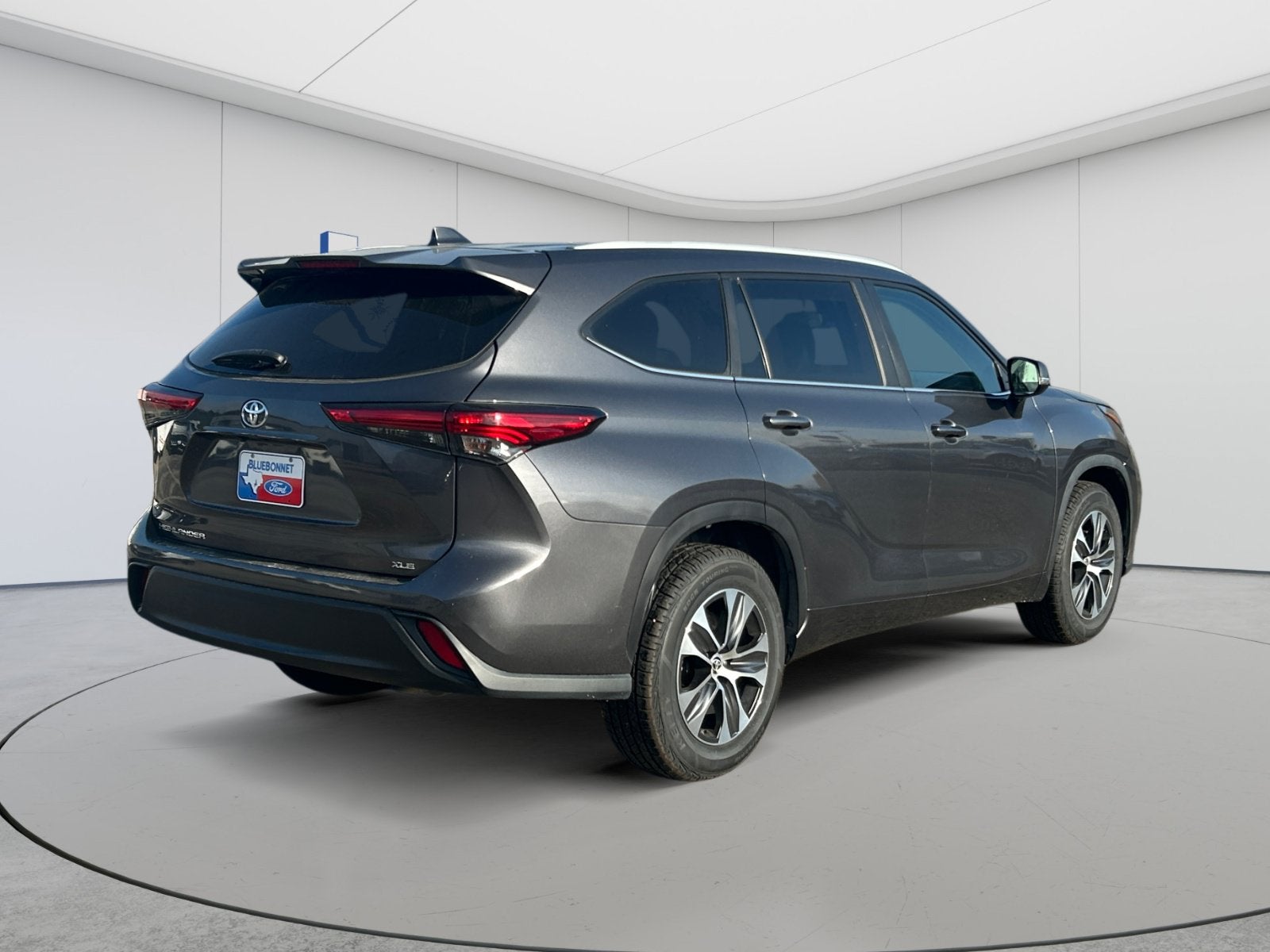 2023 Toyota Highlander XL
