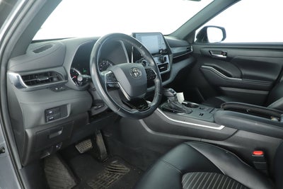 2021 Toyota Highlander XSE