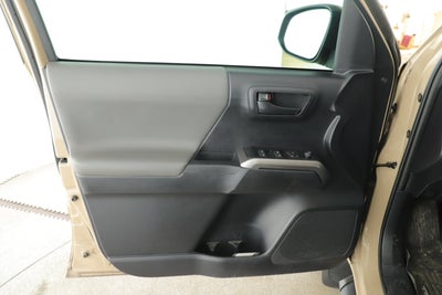 2020 Toyota Tacoma 2WD SR5