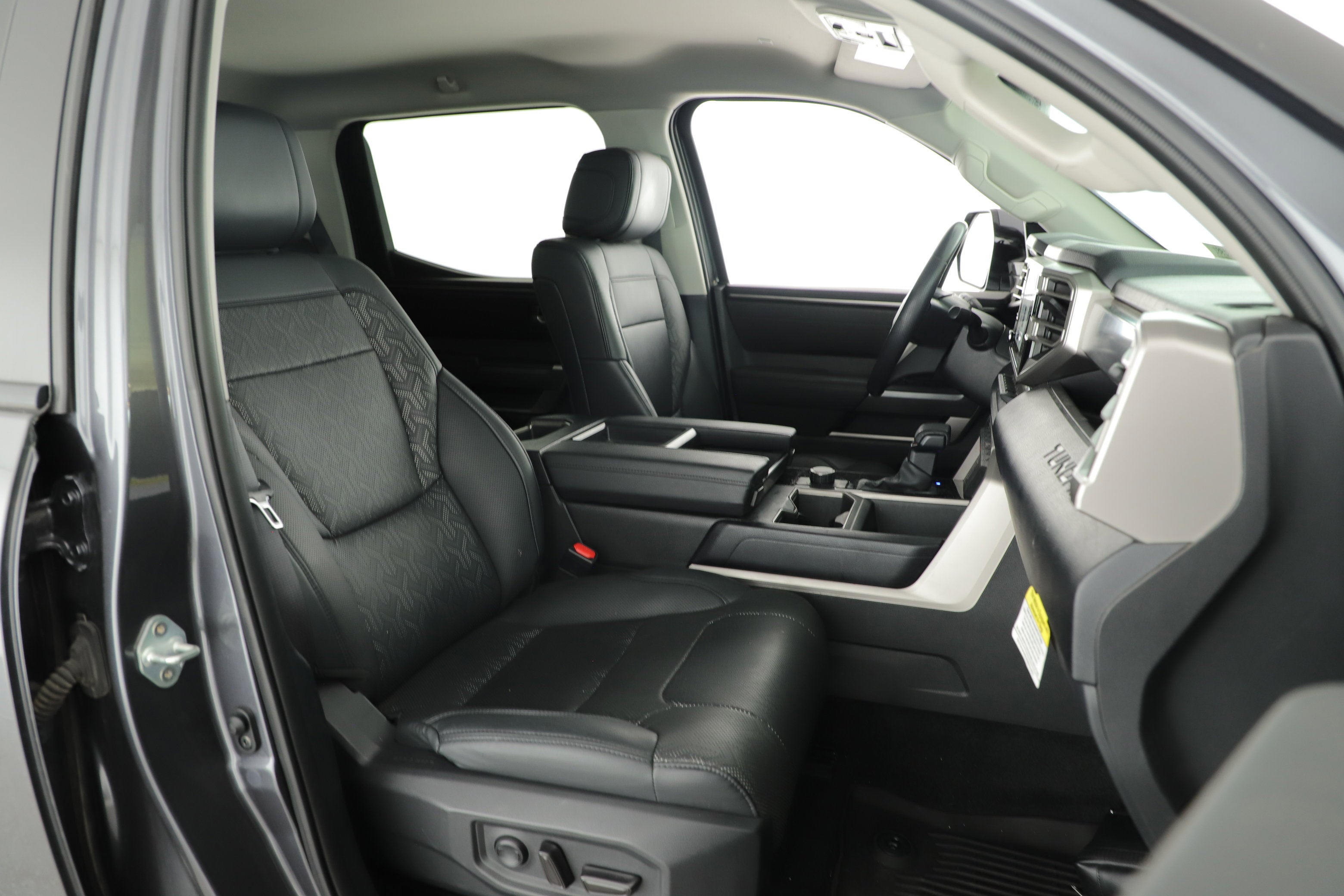 2024 Toyota Tundra 2WD SR5