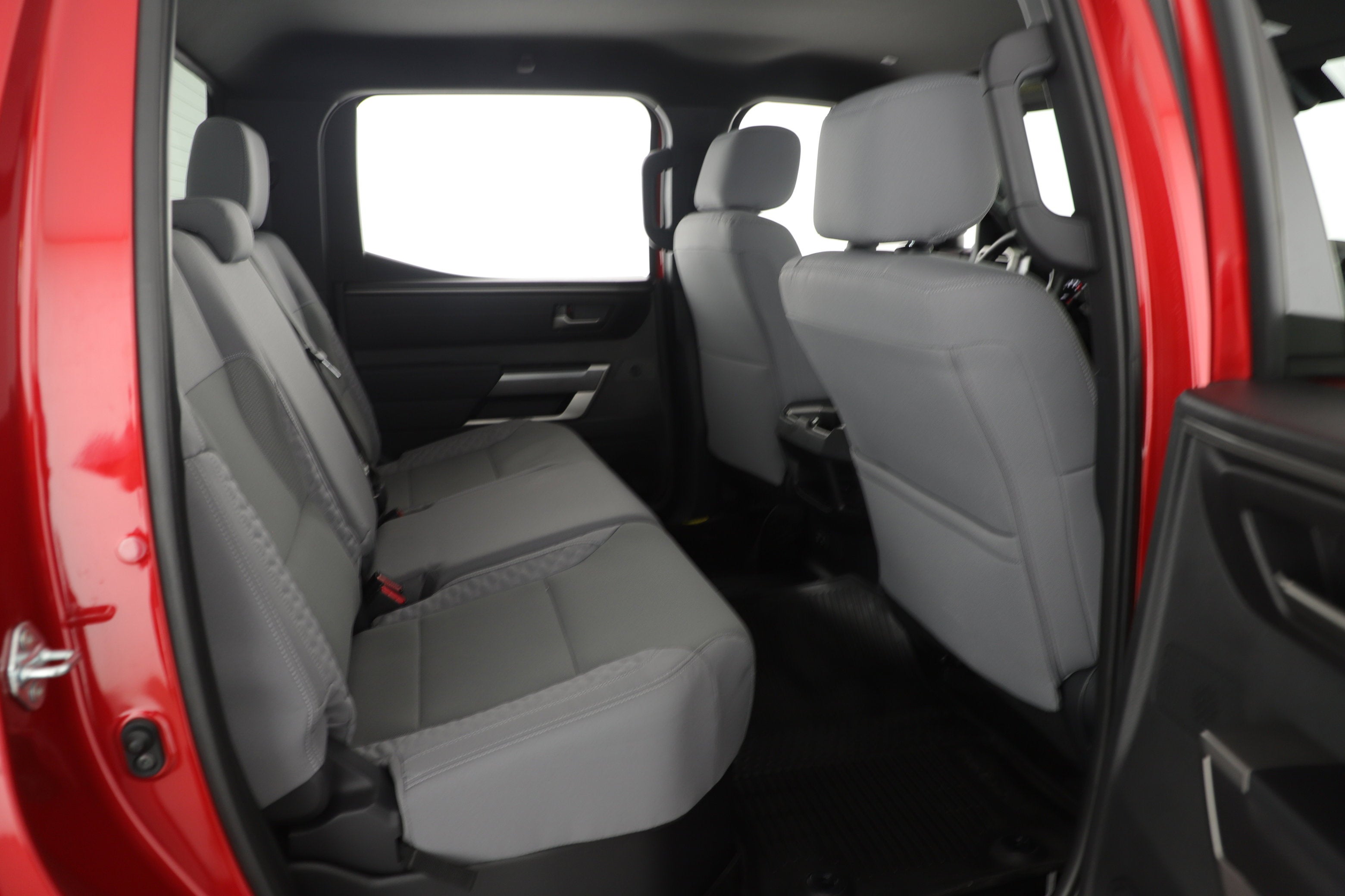 2025 Toyota Tundra 2WD SR5