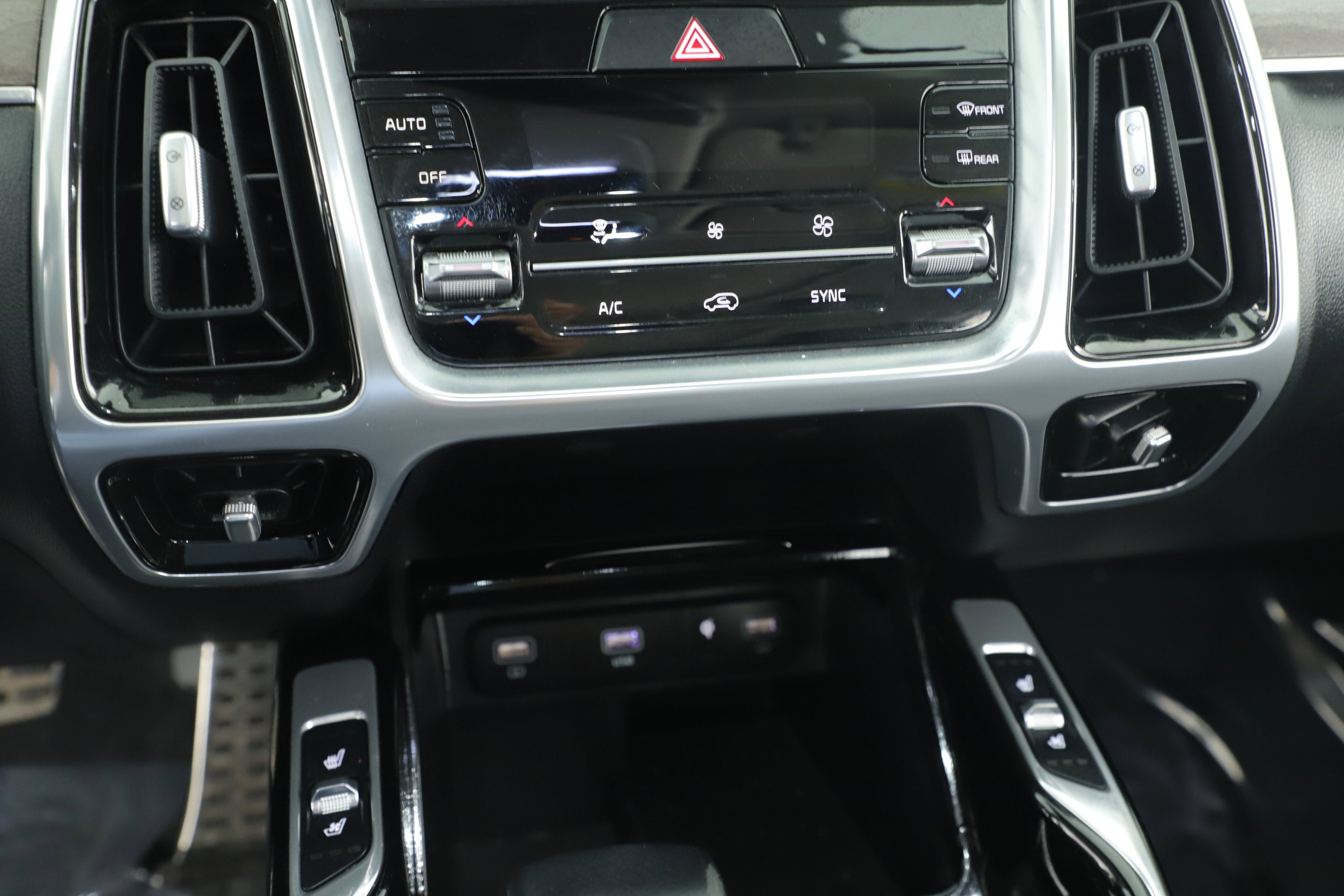 2022 Kia Sorento X-Line SX Prestige