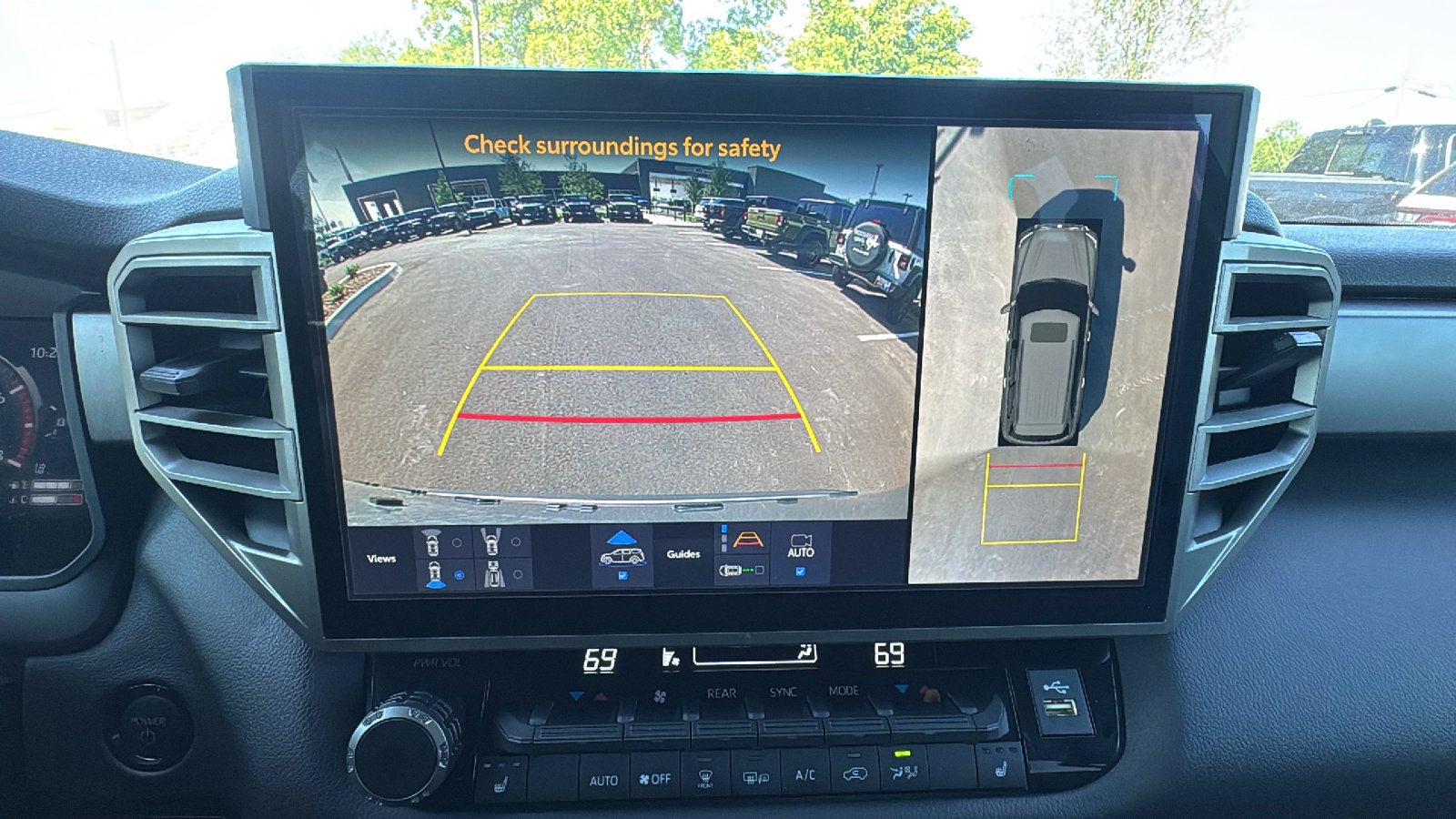 2025 Toyota Sequoia Base