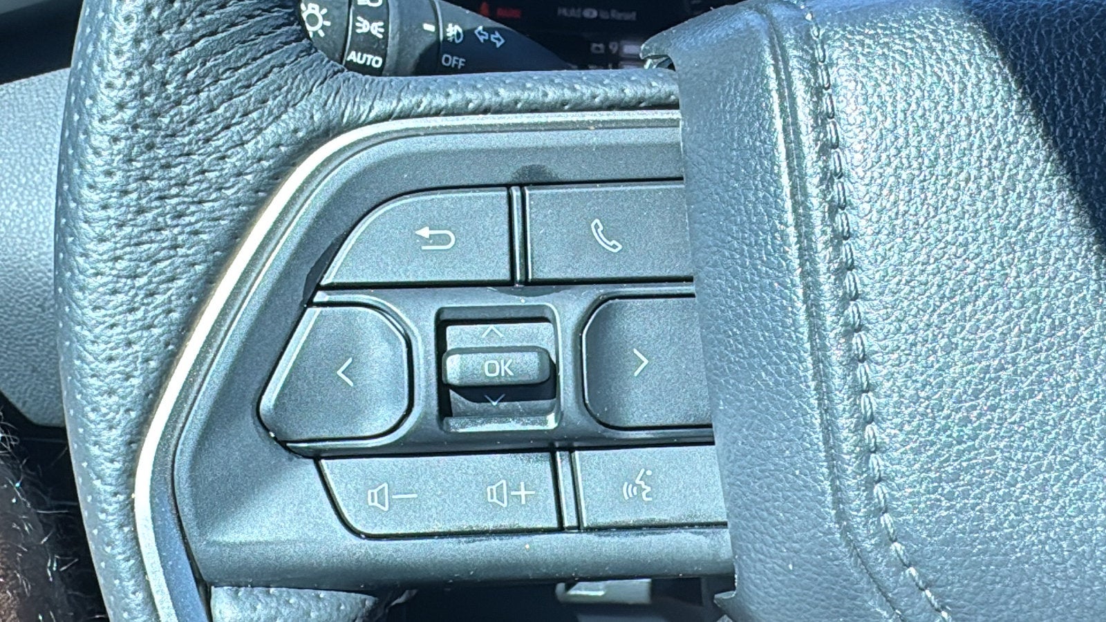 2025 Toyota Sequoia Base