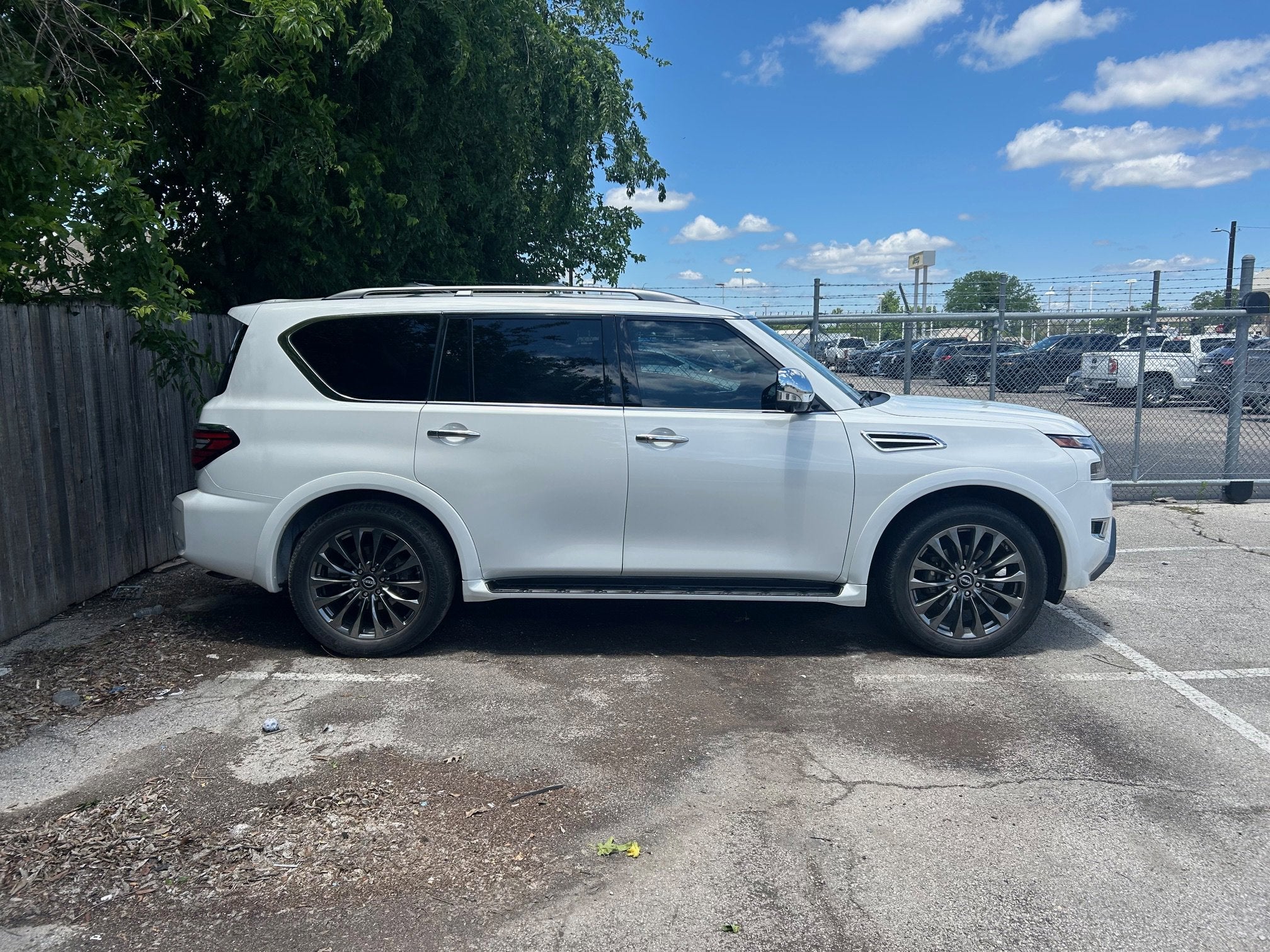 2023 Nissan Armada Platinum