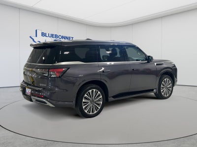 2026 INFINITI QX80 LUXE