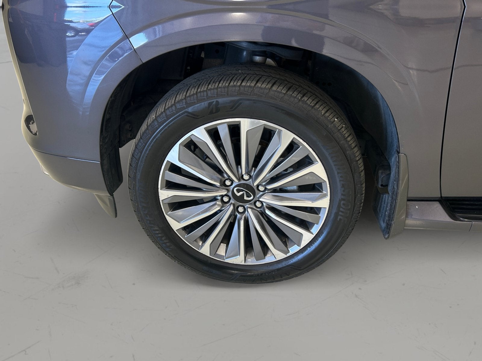 2026 INFINITI QX80 LUXE