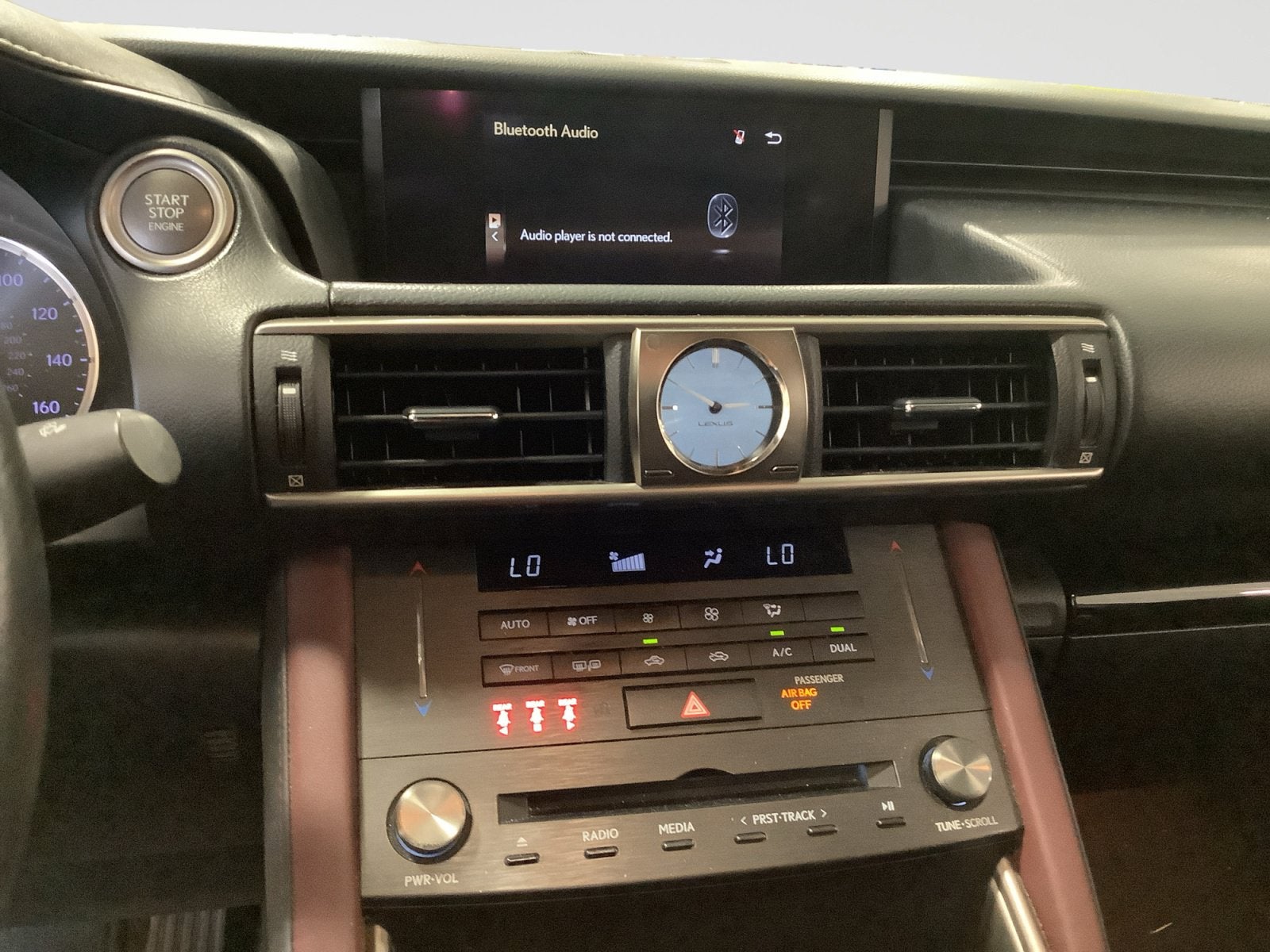 2019 Lexus IS Base