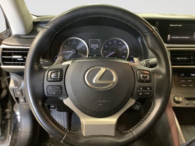2019 Lexus IS Base