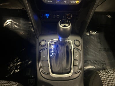 2020 Hyundai Kona SEL Plus