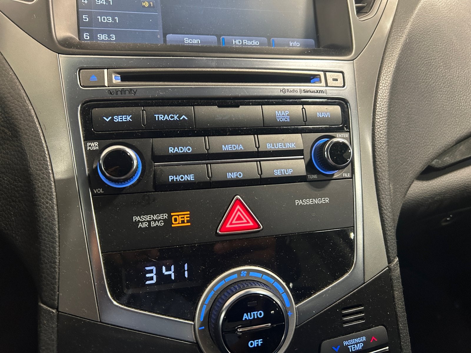 2017 Hyundai Azera Limited