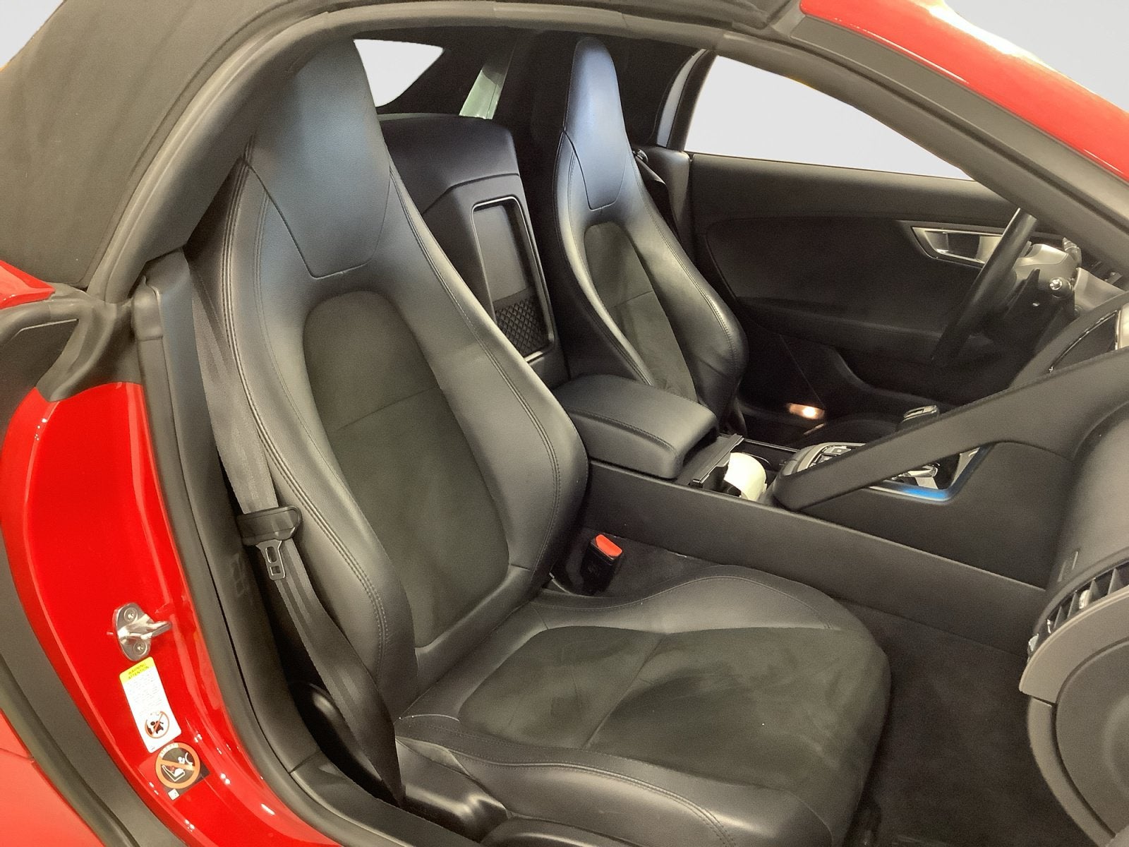 2017 Jaguar F-TYPE Premium