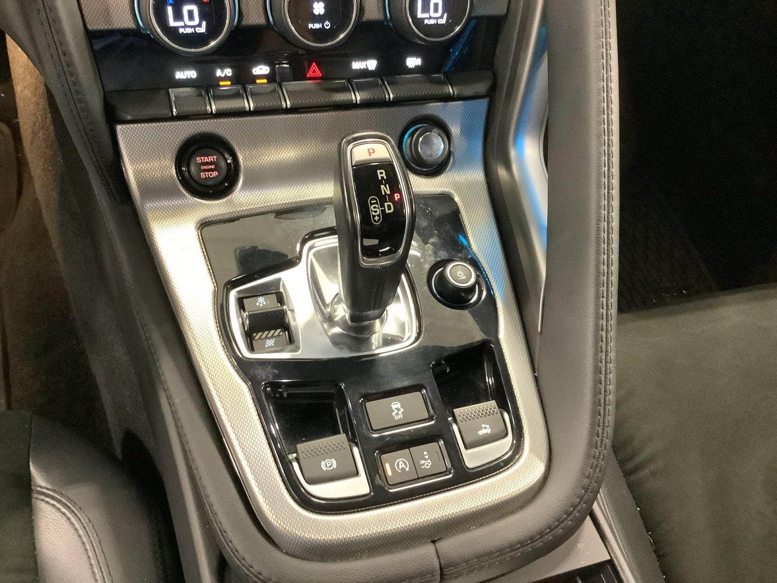 2017 Jaguar F-TYPE Premium