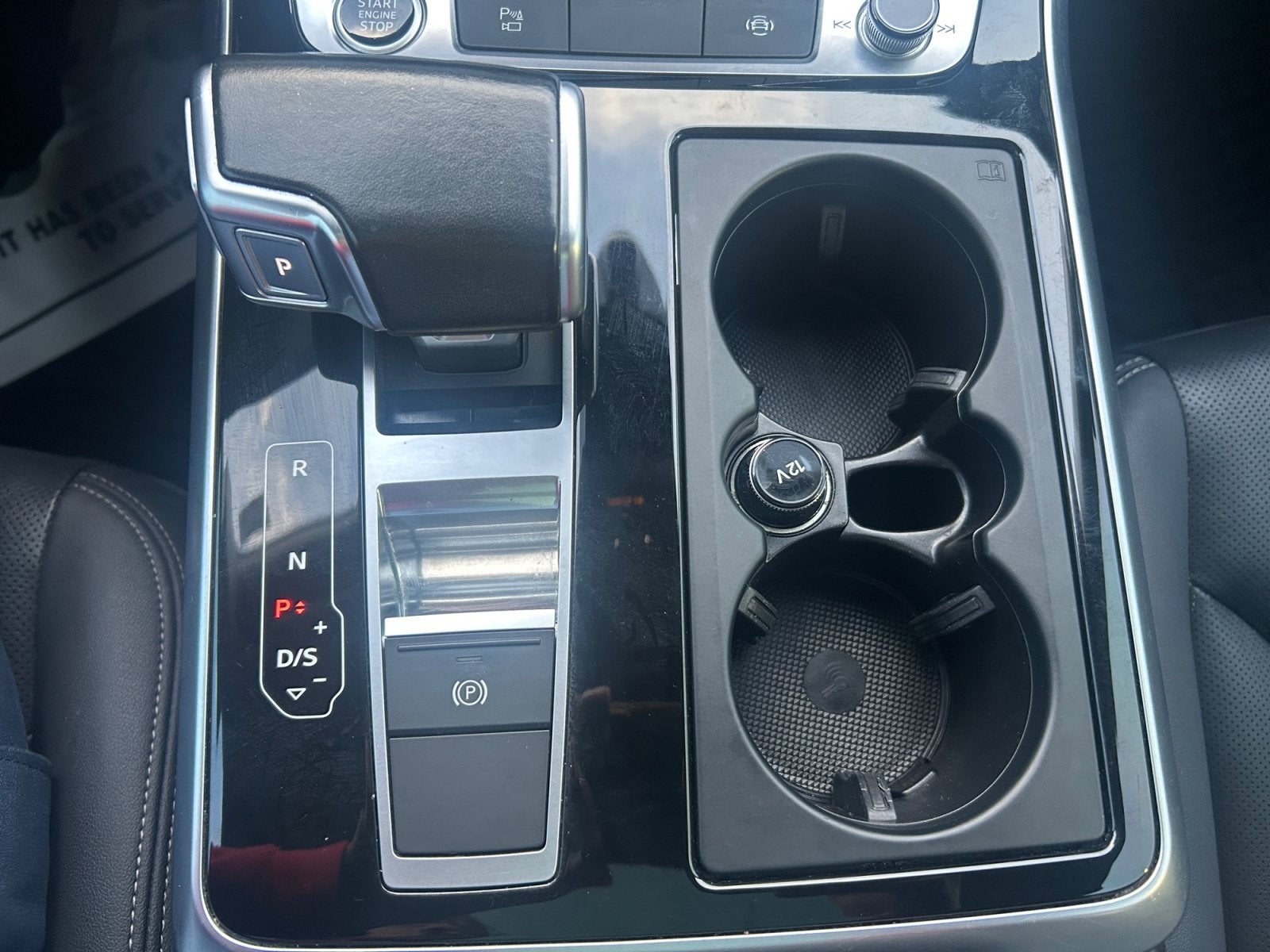 2022 Audi Q8 Premium Plus