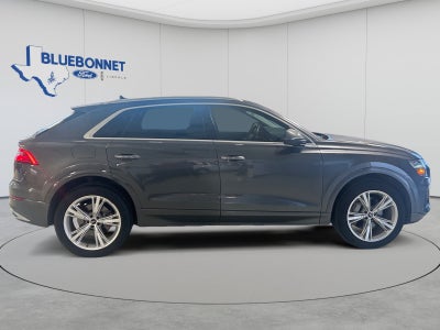 2022 Audi Q8 Premium Plus