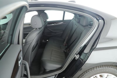 2023 BMW 5 Series 530i