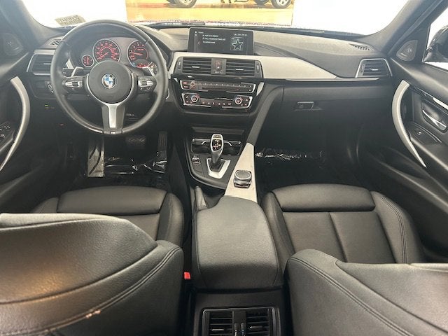 2018 BMW 3 Series 330i