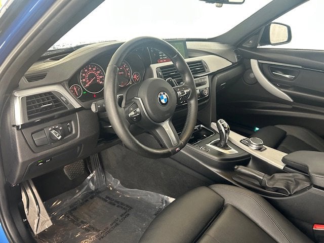 2018 BMW 3 Series 330i