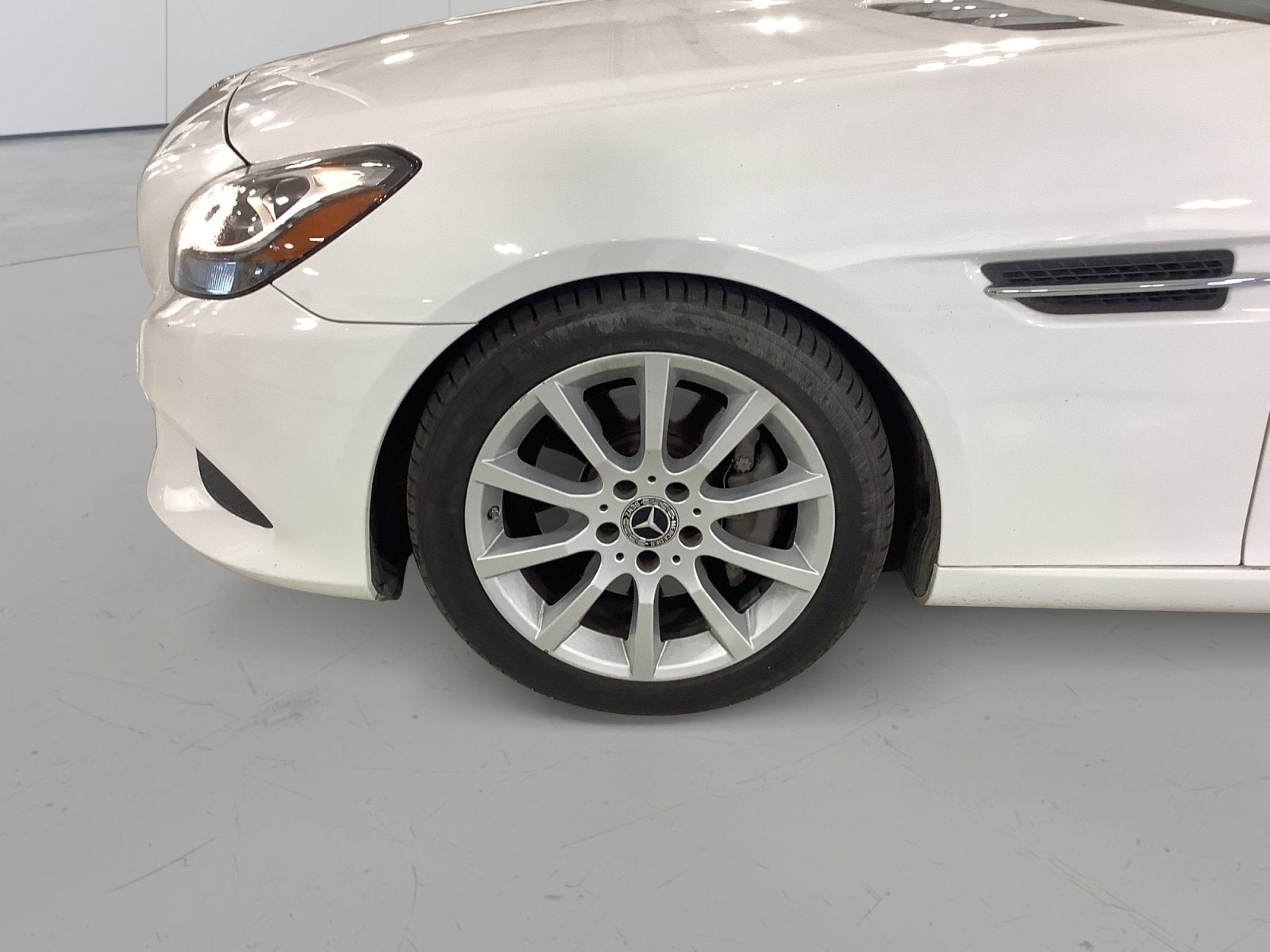 2017 Mercedes-Benz SLC SLC 300