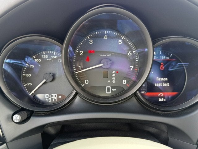 2025 Porsche Macan Base