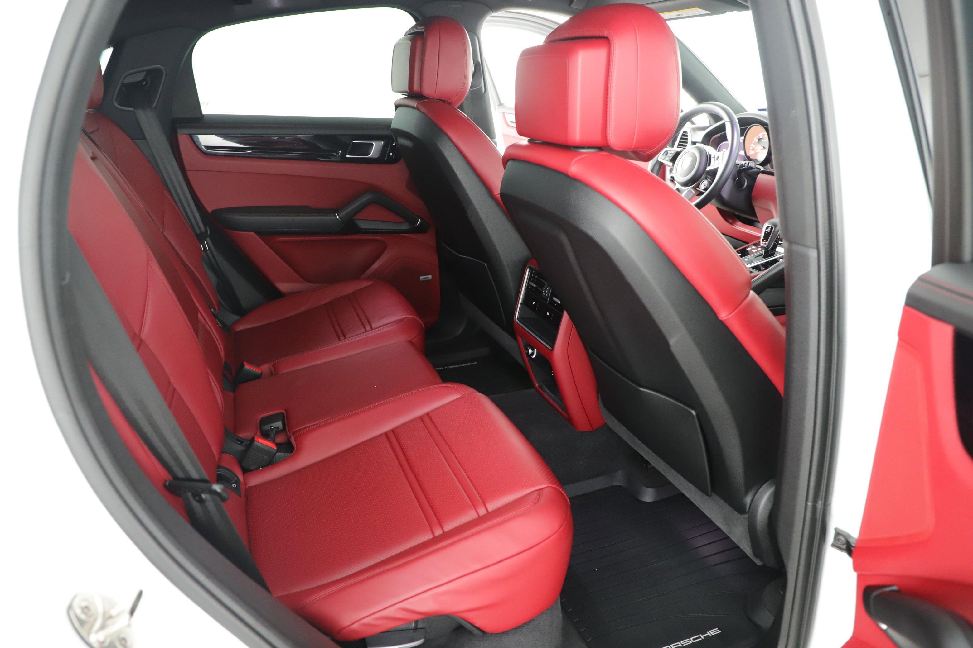 2021 Porsche Cayenne Base