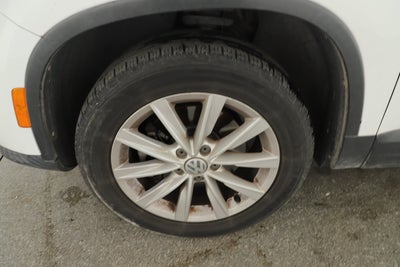 2017 Volkswagen Tiguan Limited 2.0T
