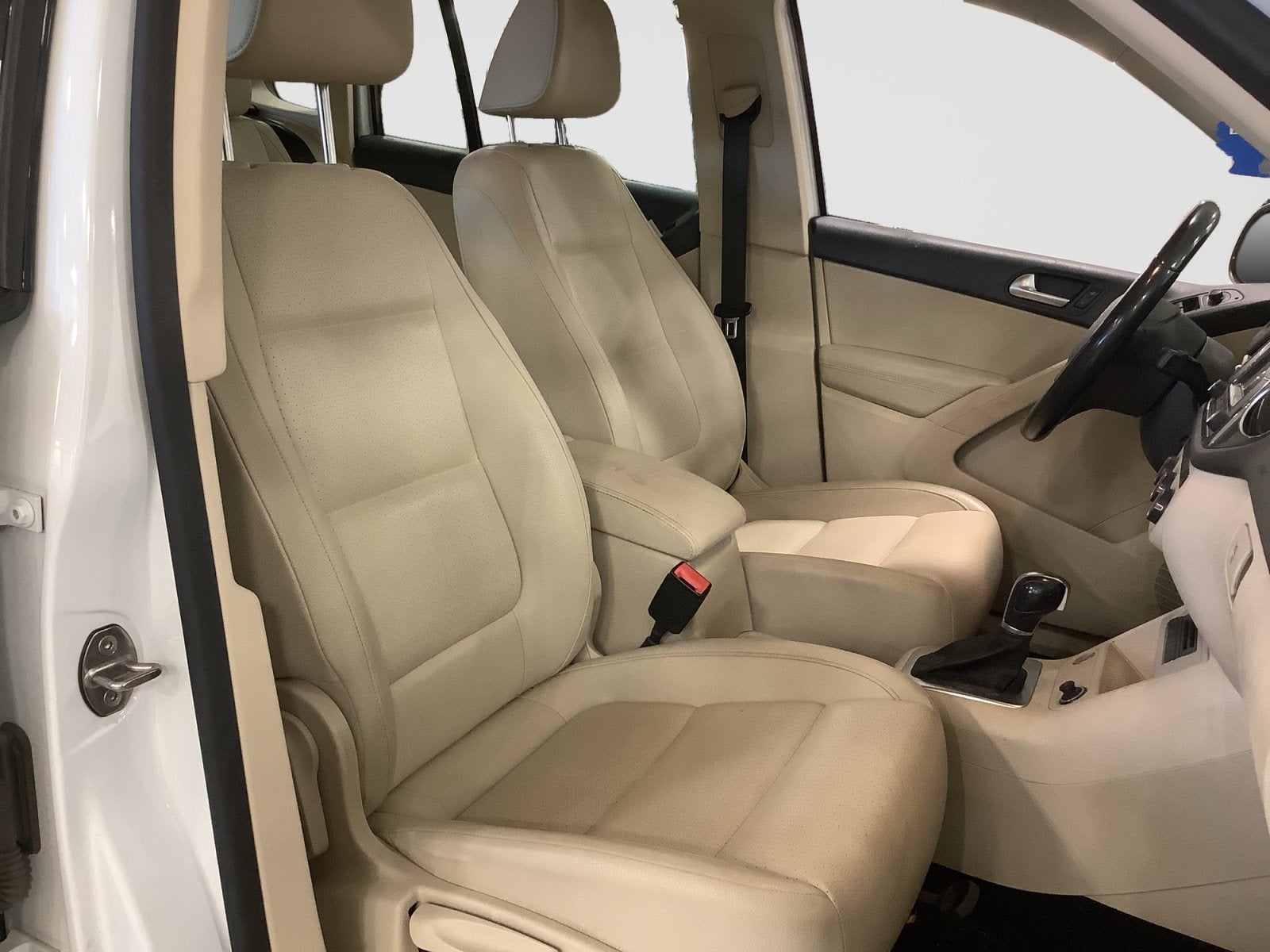 2016 Volkswagen Tiguan Base