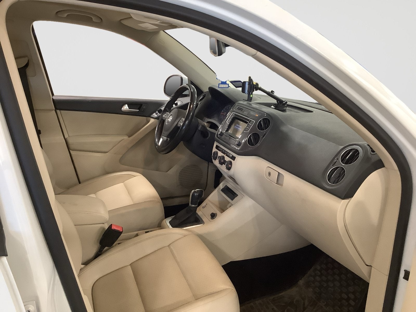 2016 Volkswagen Tiguan Base