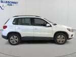 2016 Volkswagen Tiguan Base