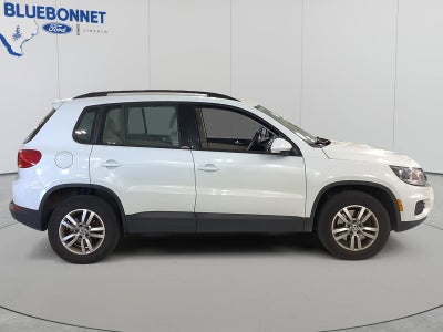 2016 Volkswagen Tiguan Base