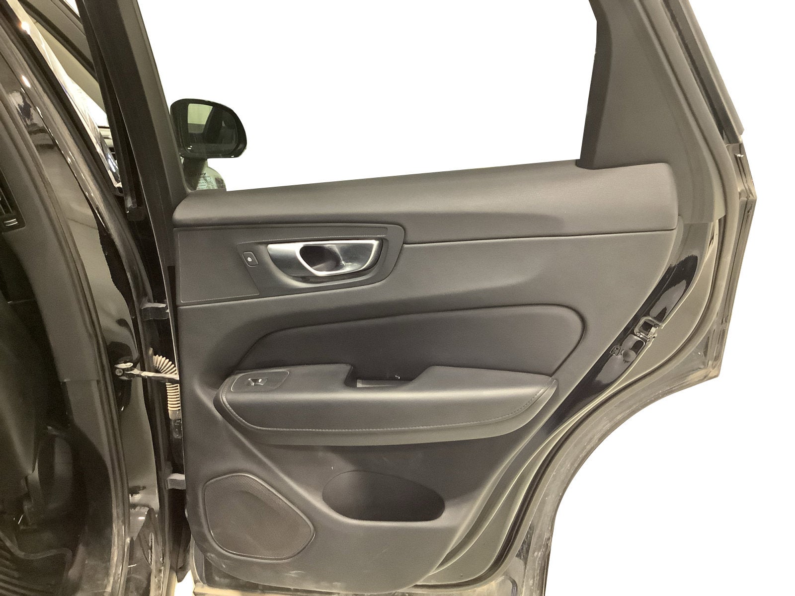 2024 Volvo XC60 Plus Dark Theme