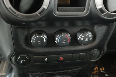 2017 Jeep Wrangler Unlimited Willy Wheeler 4x4